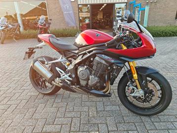 Triumph Speed Triple 1200RR 160km