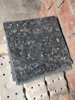 Granieten tegels, Ophalen