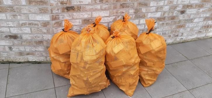 Aanmaakhout brandhout, hout voor houtkachel 3,50€, Tuin en Terras, Brandhout, Blokken, Ophalen