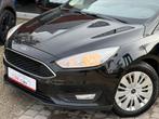 FORD FOCUS 1.5D 120PK |NAVI | BLUETOOTH | DIGITALE AIRCO |, Auto's, Ford, Stof, 4 cilinders, Electronic Stability Program (ESP)