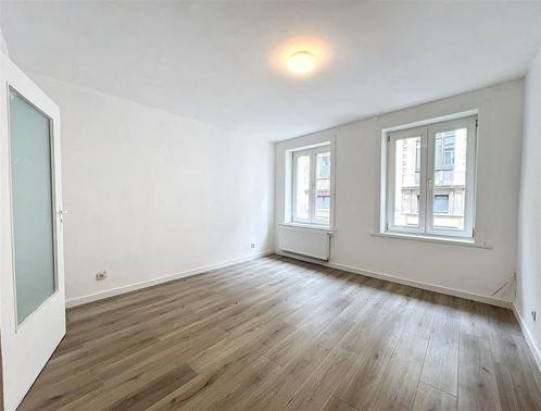 Appartement à vendre à Bruxelles, 2 chambres, Immo, Huizen en Appartementen te koop, Appartement