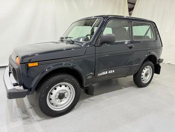 NIVA 4 PL OU FRET LÉGER 2 PL AVEC SUPPLÉMENT, PAS DE PROBLÈM, Autos, Lada, Achat, Niva, Entreprise, Boîte manuelle