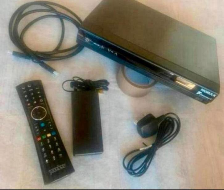 Enregistreur TV numérique smart HUMAX HDR-1800T HD 500 Go, TV, Hi-fi & Vidéo, Décodeurs & Enregistreurs à disque dur, Comme neuf