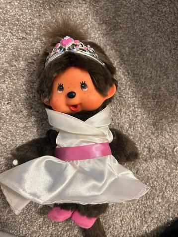 Monchhichi Witte Prinses pop van 20 cm beschikbaar voor biedingen