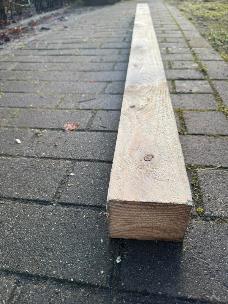 Poutres en bois robustes de différentes tailles, Enlèvement, Comme neuf, Poutres