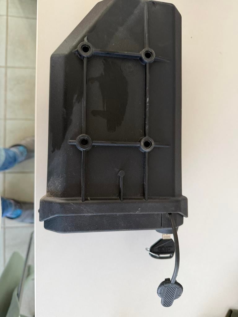 Givi toolbox, Motoren, Accessoires | Koffers en Tassen, Ophalen, Zo goed als nieuw