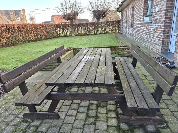 Grote houten tuintafel met rugleuningen, Tuin en Terras, Tuintafels, Gebruikt, Rechthoekig, Hout, Ophalen