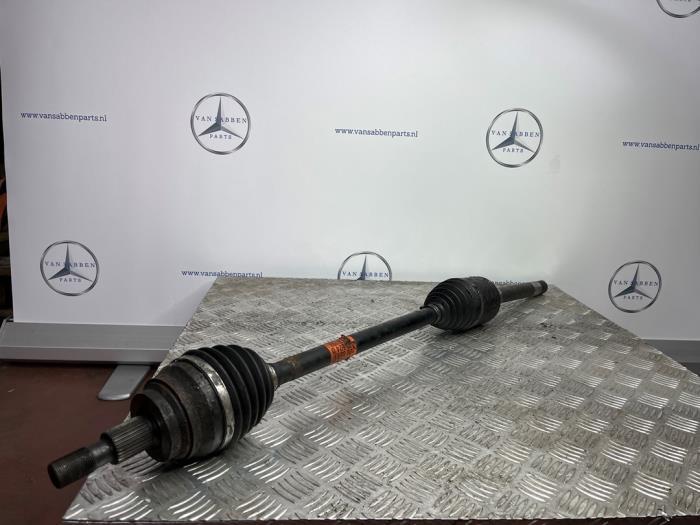 Aandrijfas rechts-voor van een Mercedes ML-Klasse, Gebruikt, -, -, 3 maanden garantie