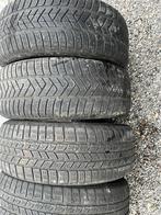 r 19 235/55 Banden Vrachtwagen, Auto-onderdelen, Banden en Velgen, Gebruikt, Vrachtwagen, 235 mm, All Season