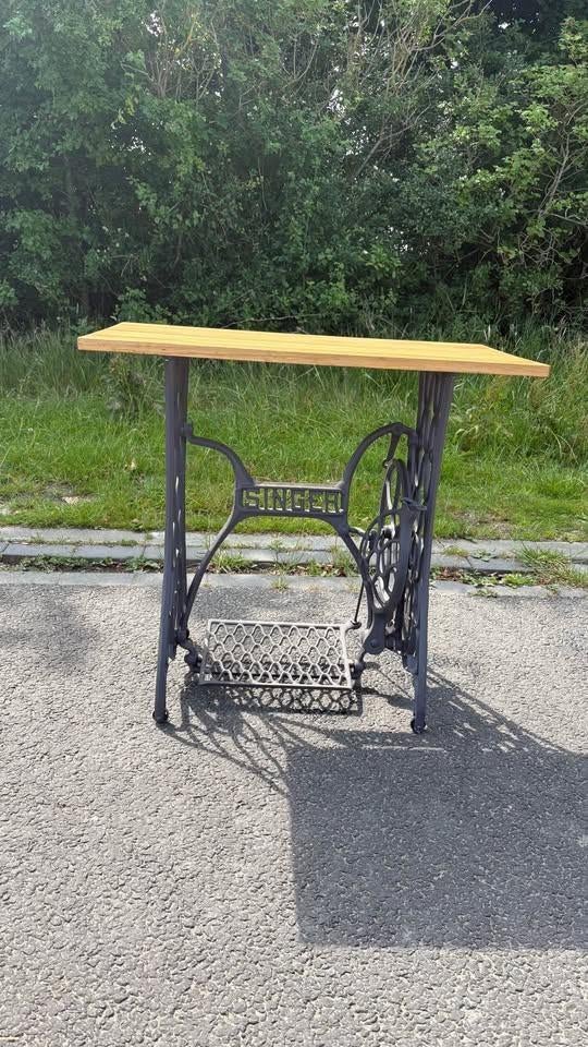 tuintafel op singer, Tuin en Terras, Tuintafels, Gebruikt, Rechthoekig, Hout, Ophalen