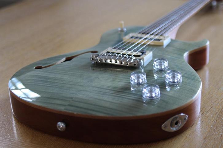 PRS SE Zach Myers, Muziek en Instrumenten, Snaarinstrumenten | Gitaren | Elektrisch, Zo goed als nieuw, Solid body, Paul Reed Smith