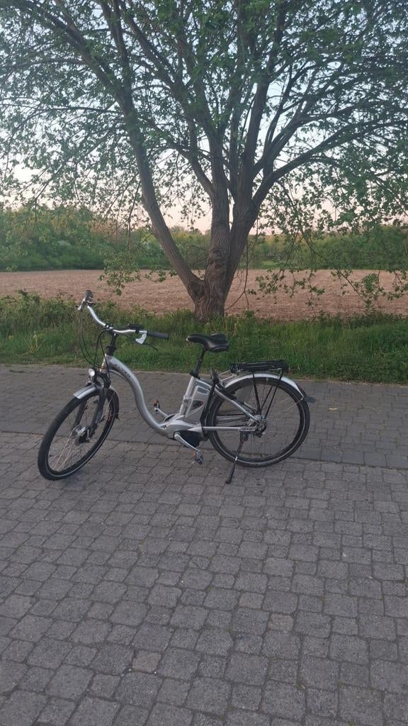 Flyer elektrische fiets ZIE OMSCHRIJVING, 47 tot 51 cm, Ophalen of Verzenden, Zo goed als nieuw, 50 km per accu of meer