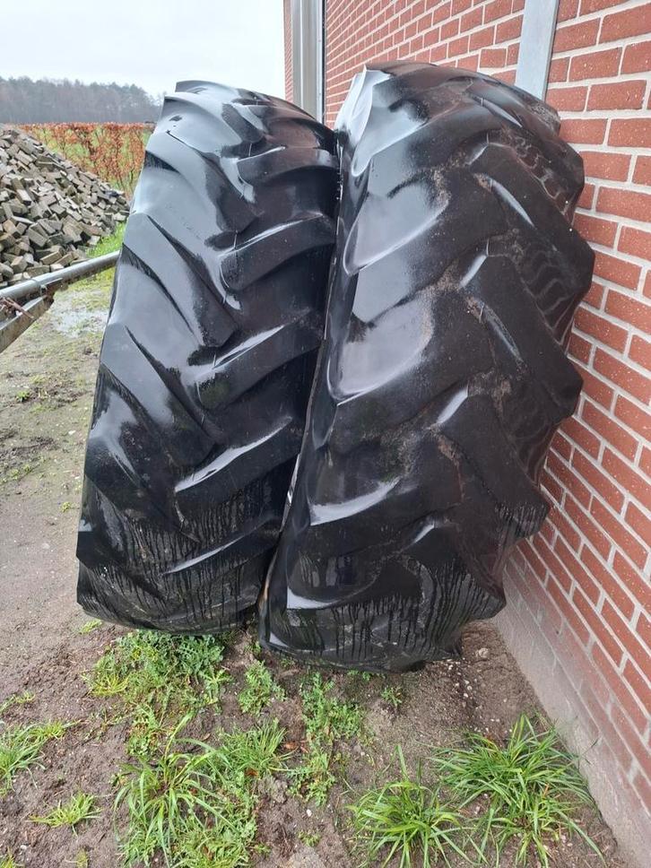 15×38 velgen deutz, Articles professionnels, Agriculture | Pièces | Pneus, Jantes & Essieux, Enlèvement