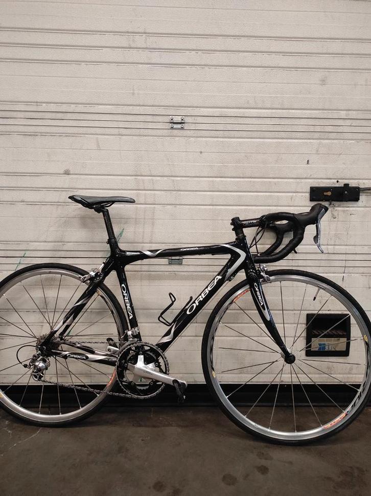 Roue de course en carbone, Vélos & Vélomoteurs, Vélos | Vélos de course, Giant, Carbone, Enlèvement ou Envoi