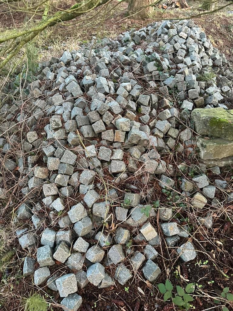 Lots de petits pavés 8x8 cm, Ophalen, Zo goed als nieuw