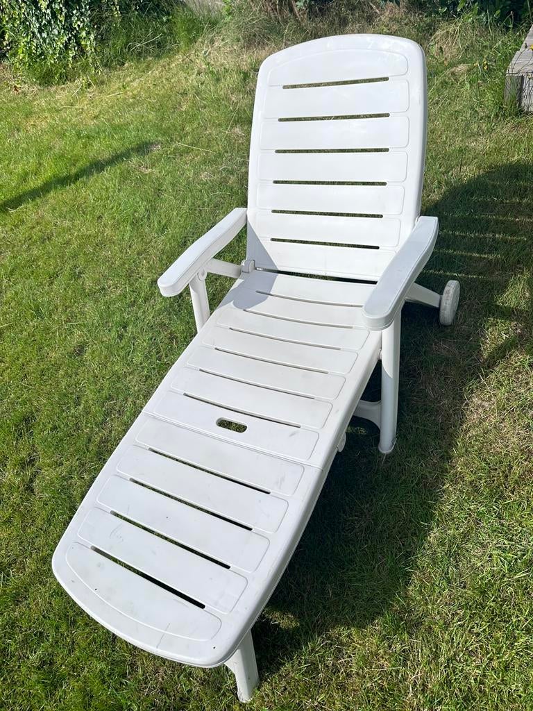 Tuinzetel + 2 stoelen - heel goede staat, Jardin & Terrasse, Chaises longues, Enlèvement, Comme neuf, Synthétique, Mobile