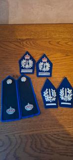 Lot grades officier Pcomm / Gemeentepolitie 1980-2000, Collections, Enlèvement ou Envoi, Gendarmerie, Emblème ou Badge