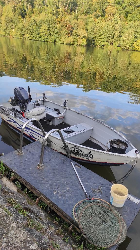 Vissersboot, Watersport en Boten, Vis- en Consoleboten, Zo goed als nieuw, Tot 10 pk, 3 tot 6 meter, Benzine, Buitenboordmotor
