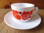 vintage arcopal grande tasse et sous tasse motifs lotus, Enlèvement ou Envoi, Comme neuf, Tasse(s) et/ou soucoupe(s)