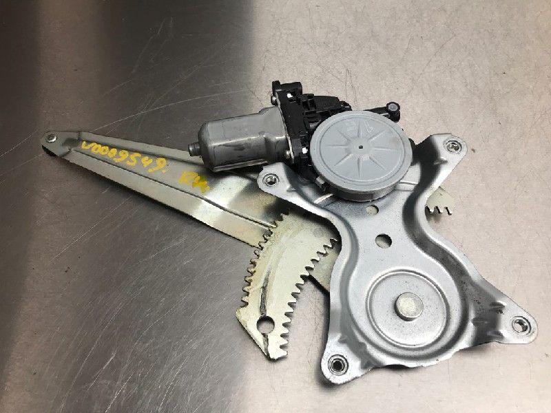 MECANISME VITRE ARRIÈRE DROIT Suzuki Swift (ZA / ZC / ZD), Utilisé, Suzuki