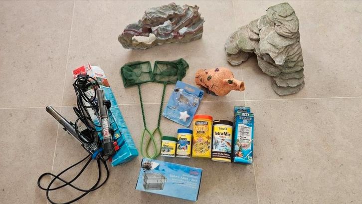 Kit accessoires pour aquarium chauffage, rocher décoratif, Animaux & Accessoires, Poissons | Aquariums & Accessoires