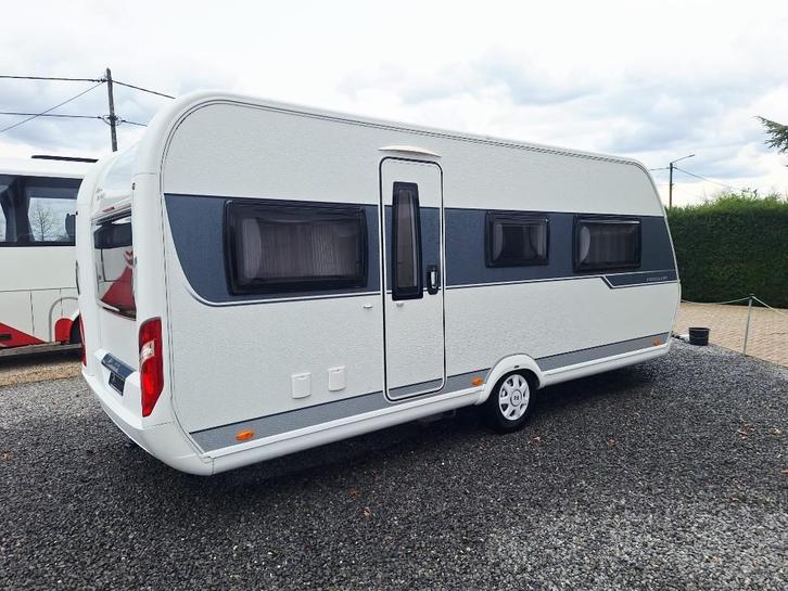 Hobby 540 UFF MOVER VOORTENT, Caravanes & Camping, Caravanes, Particulier, jusqu'à 4, 1000 - 1250 kg, Hobby, Lit Queen size, 75 kg