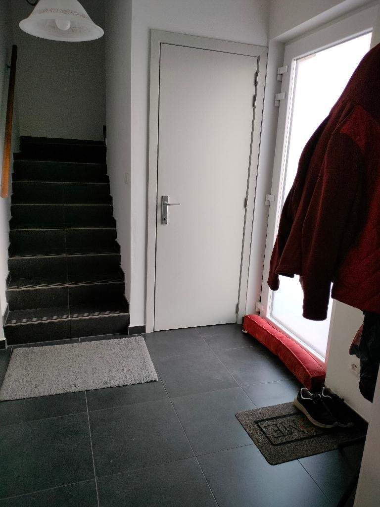Huis te huur schoot tessenderlo, Immo, Huizen te huur, Direct bij eigenaar, 3 kamers, Tussenwoning, Provincie Limburg