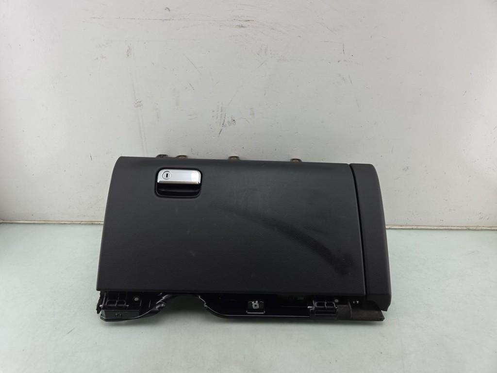 COMPARTIMENT A GANTS Porsche Cayenne II (92A), Dhr. J. Ham, Administratie@autoham.nl, Porsche, Utilisé