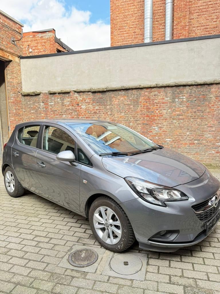 Opel Corsa benzine full option gekeurd voor verkoop, Auto's, Opel, Voorwielaandrijving, Stof, https://public.car-pass.be/vhr/9a65959d-f64b-4460-8ce2-036c3dd15810