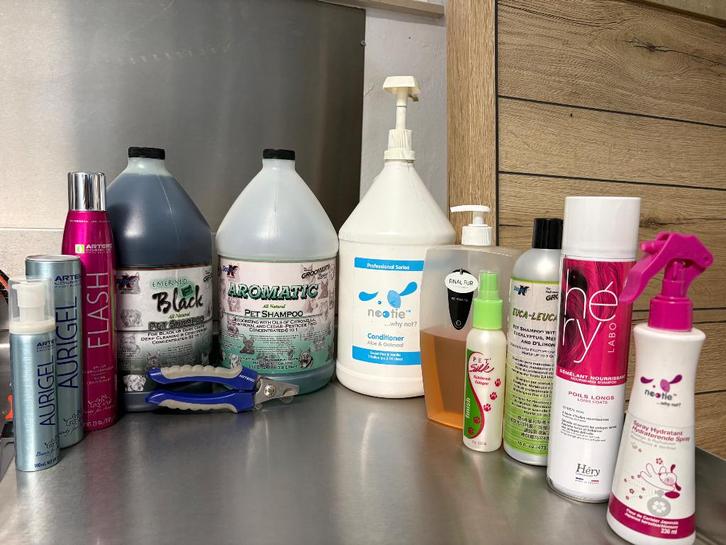 Hondenshampoo, parfums en dergelijke, Dieren en Toebehoren, Honden-accessoires, Gebruikt, Ophalen