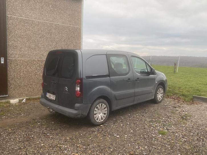 Berlingo 1.6l hdi, Autos, Citroën, Particulier, Berlingo, ABS, Airbags, Air conditionné, Ordinateur de bord, Verrouillage central