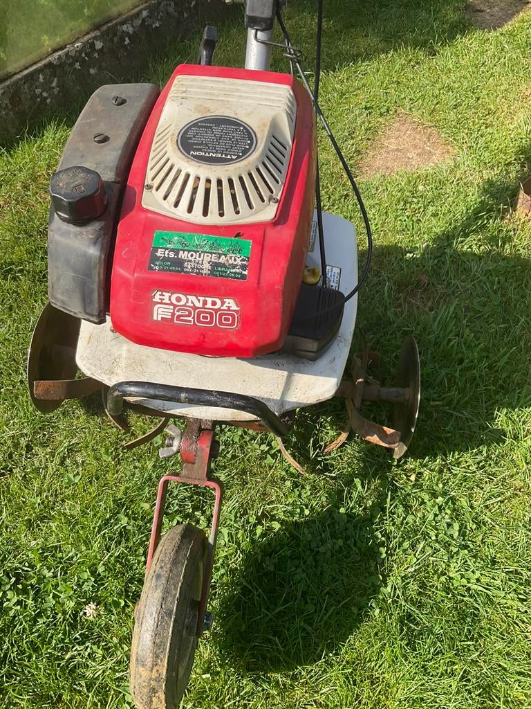 A vendre motoculteur fraise Honda, Enlèvement, Utilisé