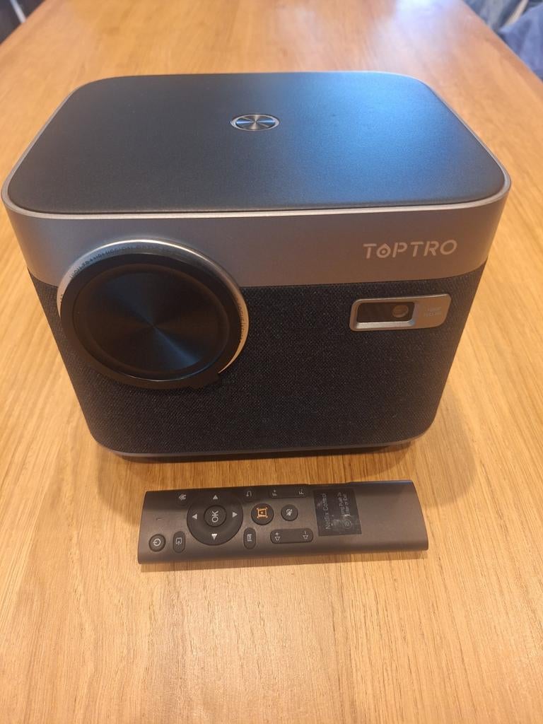 Projector/beamer met google playstore., Ophalen