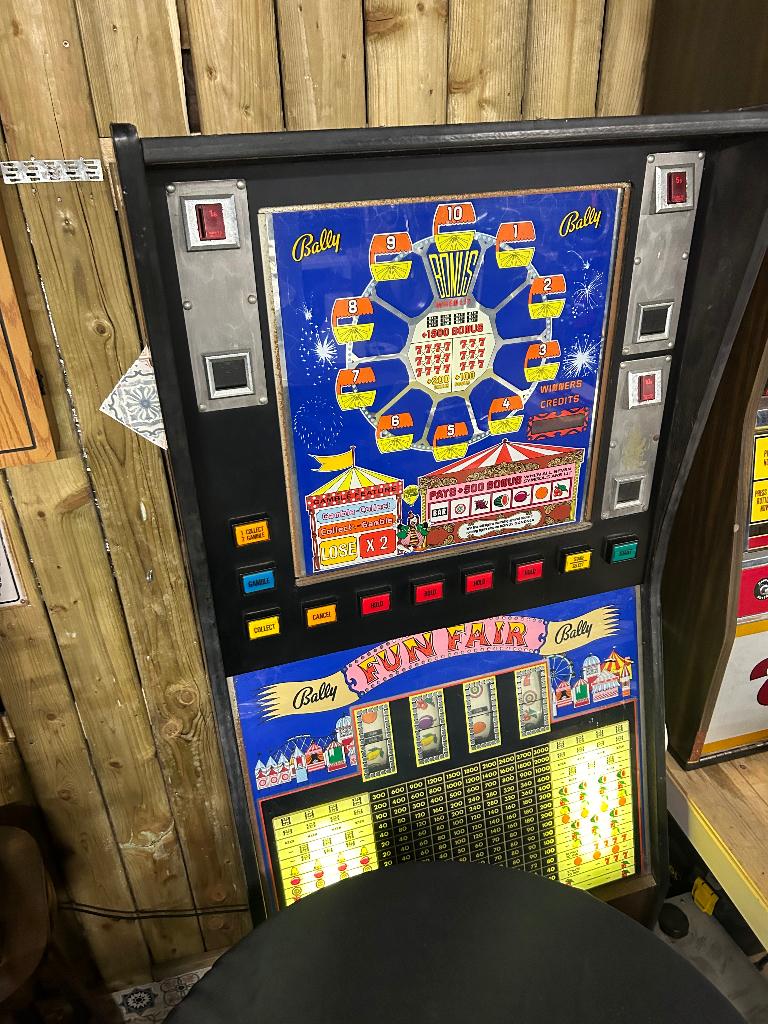 Slot machine, Euro, Enlèvement, Utilisé, Avec clés