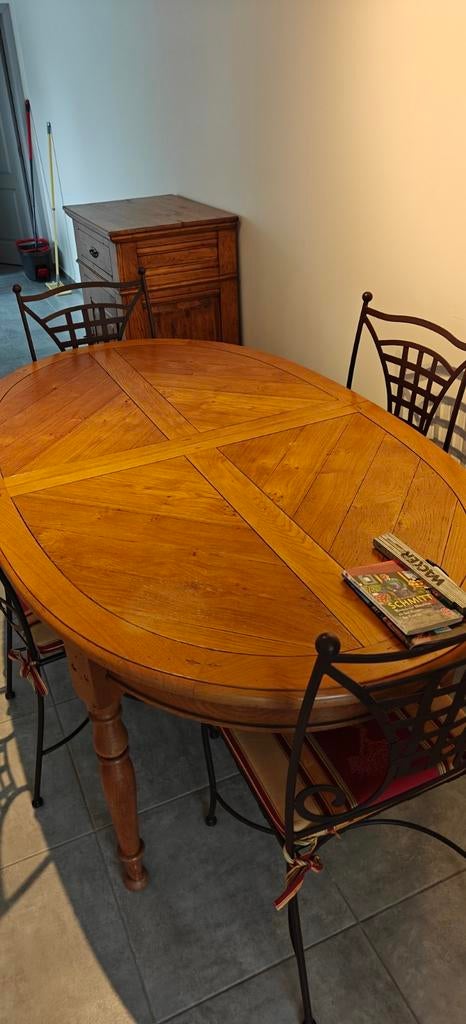 Salle a manger complète massif, Maison & Meubles, Salles à manger complètes, Enlèvement, Utilisé, Rustique, 6 à 8 chaises