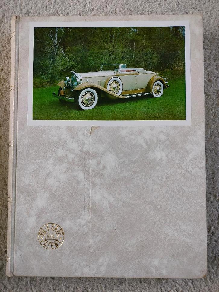 lichtgrijs postzegelalbum met 32 zwarte blz., Postzegels en Munten, Postzegels | Toebehoren, Verzamelalbum, Verzenden