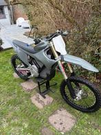 Stark varg MX, Enlèvement ou Envoi, Comme neuf