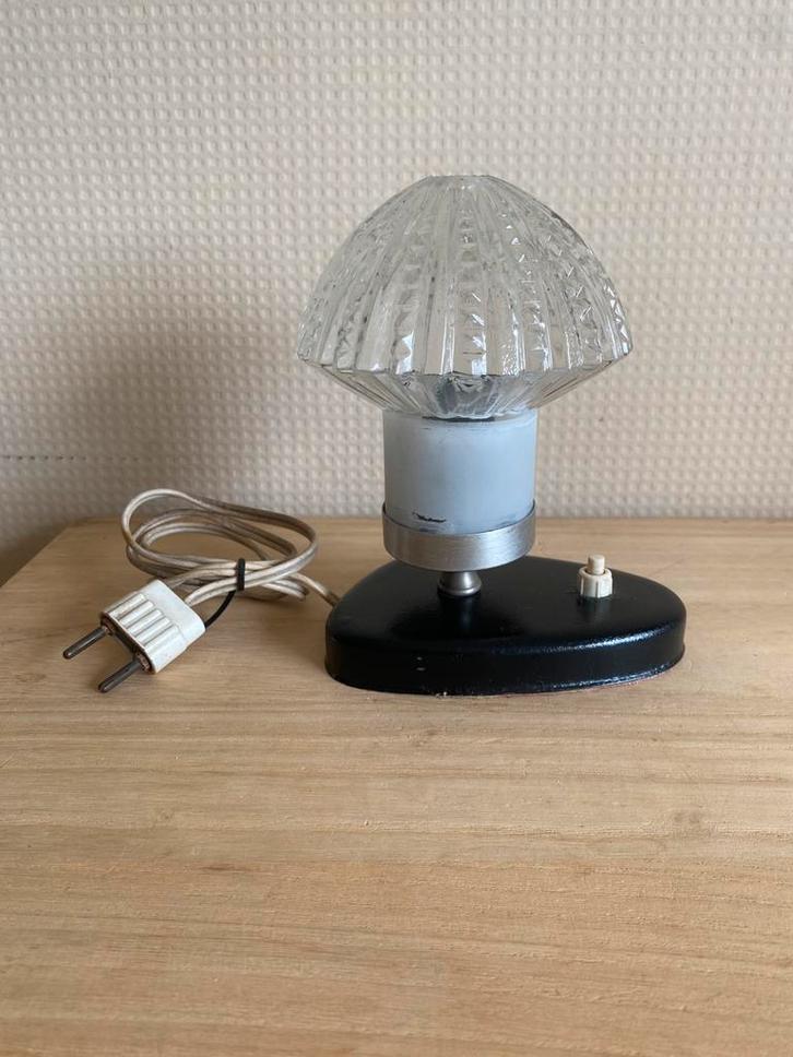 lampe de table vintage, Antiquités & Art, Antiquités | Éclairage, Enlèvement ou Envoi