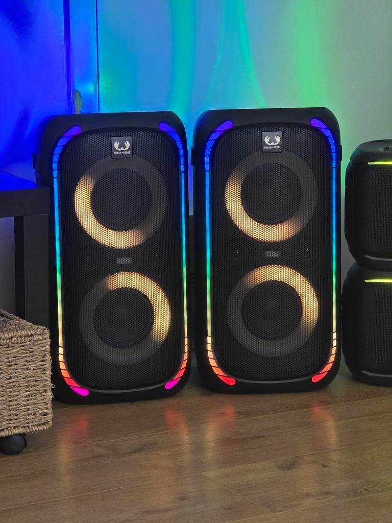 2 x Fresh 'n Rebel Party Loud L boxen € 375 samen

Twee, Audio, Tv en Foto, Luidsprekerboxen, Ophalen, JBL