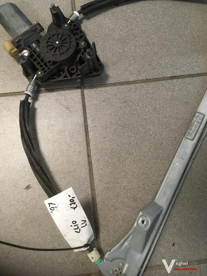 Renault Clio bwjr'97 electr. raammech. Lv, Auto-onderdelen, Ruiten en Toebehoren, Gebruikt, Ophalen of Verzenden