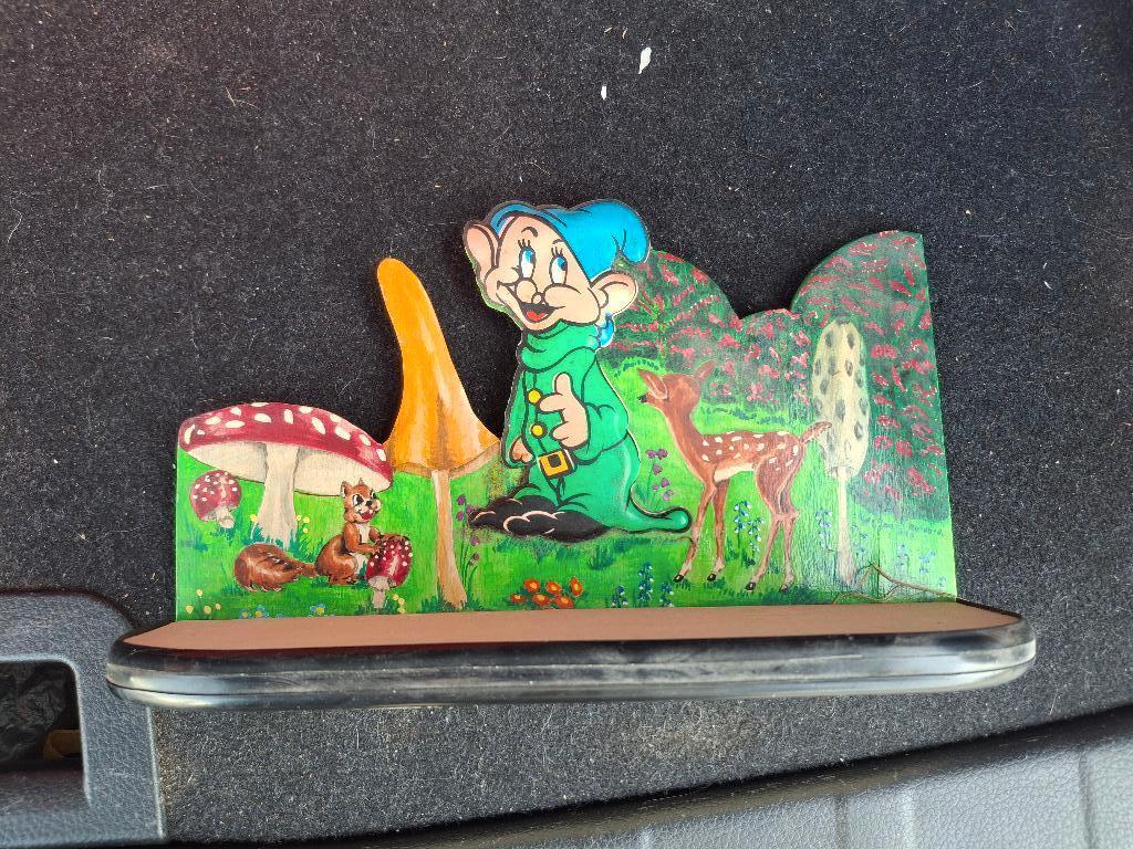 Vintage muurplankjes (2x) Disney Dwergen Doc en Stoetel, Ophalen of Verzenden, Overige figuren, Gebruikt, Overige typen