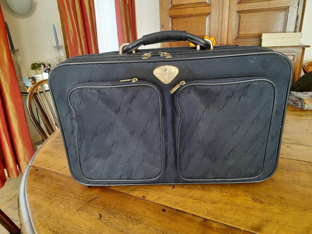 retro valies Laurent Dvid gebruikssporen, Ophalen