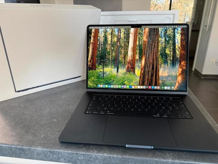 Macbook Air 15 inch M4 midnight bleu, Informatique & Logiciels, Ordinateurs portables Windows, Comme neuf, 15 pouces, SSD, 3 à 4 Ghz