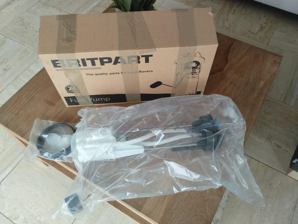 Pompe a carburant diesel RANGE ROVER P38  ESR1111, Autos : Pièces & Accessoires, Pompes à essence, Enlèvement ou Envoi, Neuf