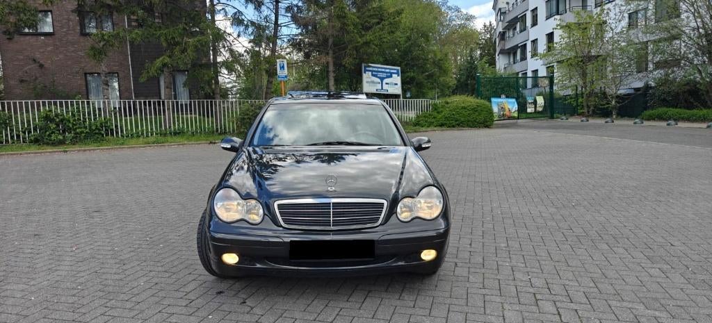 @ Mercedes C200 K 2002 95.000Km Airco Euro 4 CT BLANCO @, Autos, Mercedes-Benz, Achat, Entreprise, Boîte manuelle, Noir