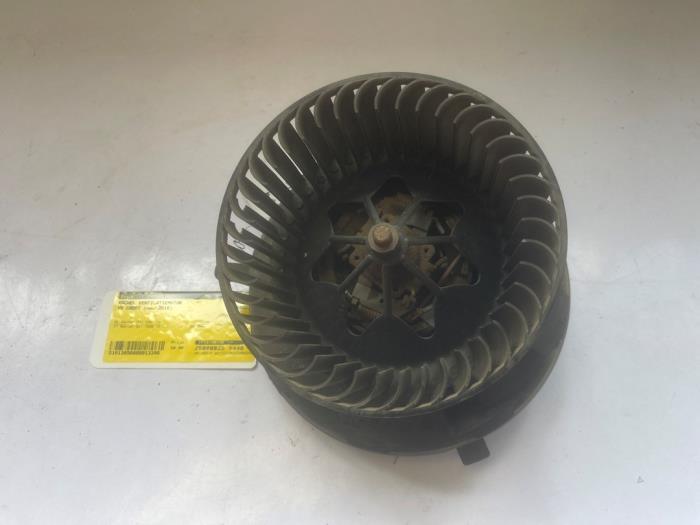 Moteur de ventilation chauffage d'un Volkswagen Caddy, Volkswagen, -, 3 mois de garantie, Utilisé