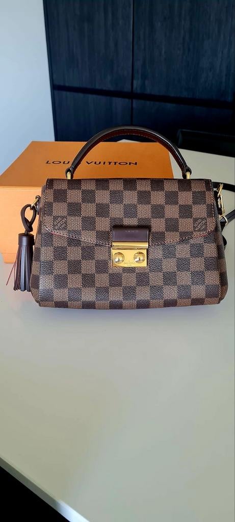 Louis Vuitton Croisette Damier Ebène — Excellent état — Avec, Bijoux, Sacs & Beauté, Sacs | Sacs Femme, Enlèvement ou Envoi, Comme neuf