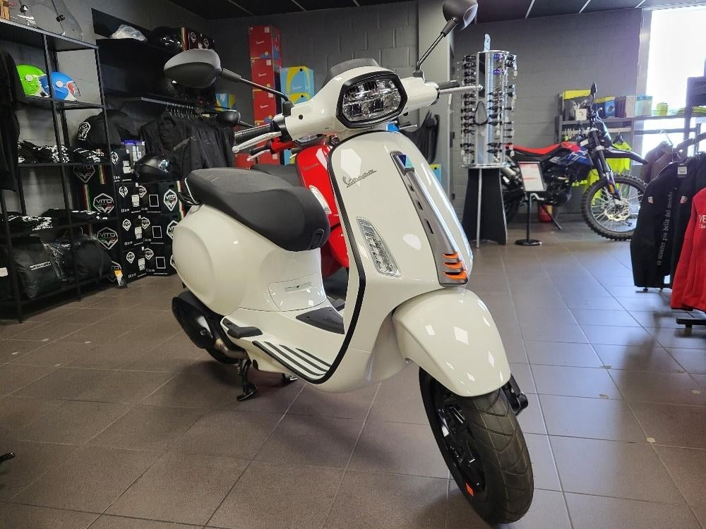 Vespa Sprint S 125cc, Scooter, Entreprise, Permis Moto A1 minimum, Neuf