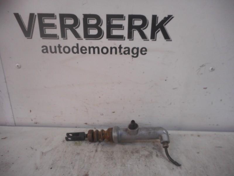 CYLINDRE EMBRAYAGE pedaal Audi A6 (C4) (4a1721401), Utilisé, Audi