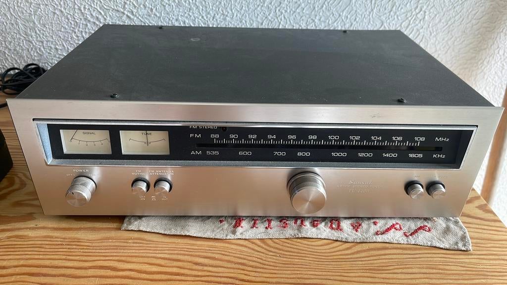 Sansui TU-4400 gratis, TV, Hi-fi & Vidéo, Tuners, Enlèvement, Utilisé